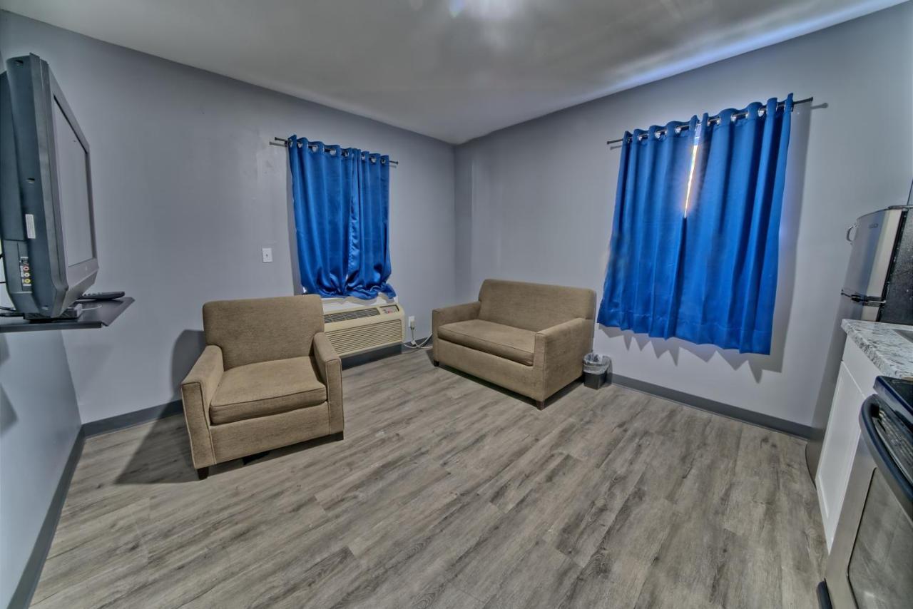 Aqua View Motel Lower Grand Lagoon Extérieur photo