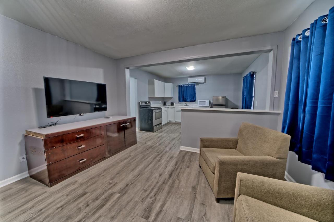 Aqua View Motel Lower Grand Lagoon Extérieur photo
